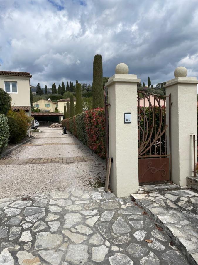 Gite Des Restanques Грасс Экстерьер фото